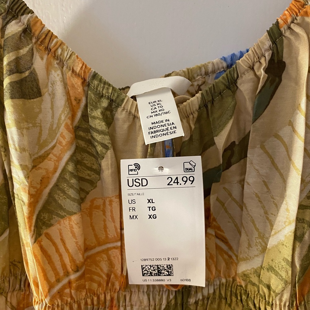 NWT H&M Floral Spaghetti Strap Dress - Picture 2 of 3